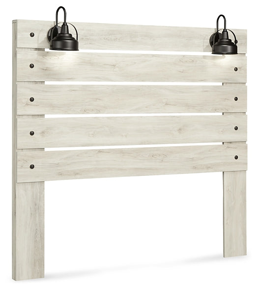 Cambeck  Panel Headboard With Mirrored Dresser