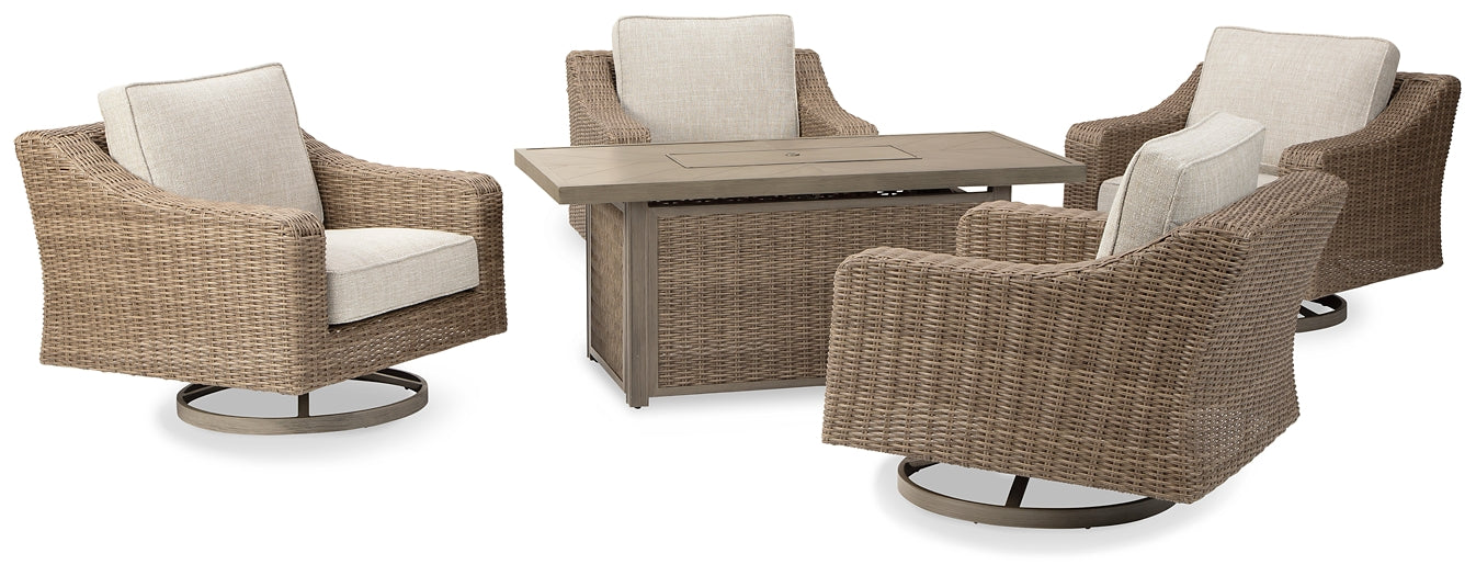 Mesa de comedor para exteriores y 4 sillas Beachcroft