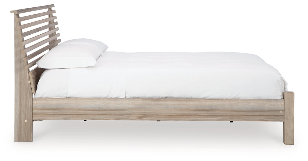 Cama Queen con paneles y tocador con espejo de Hasbrick