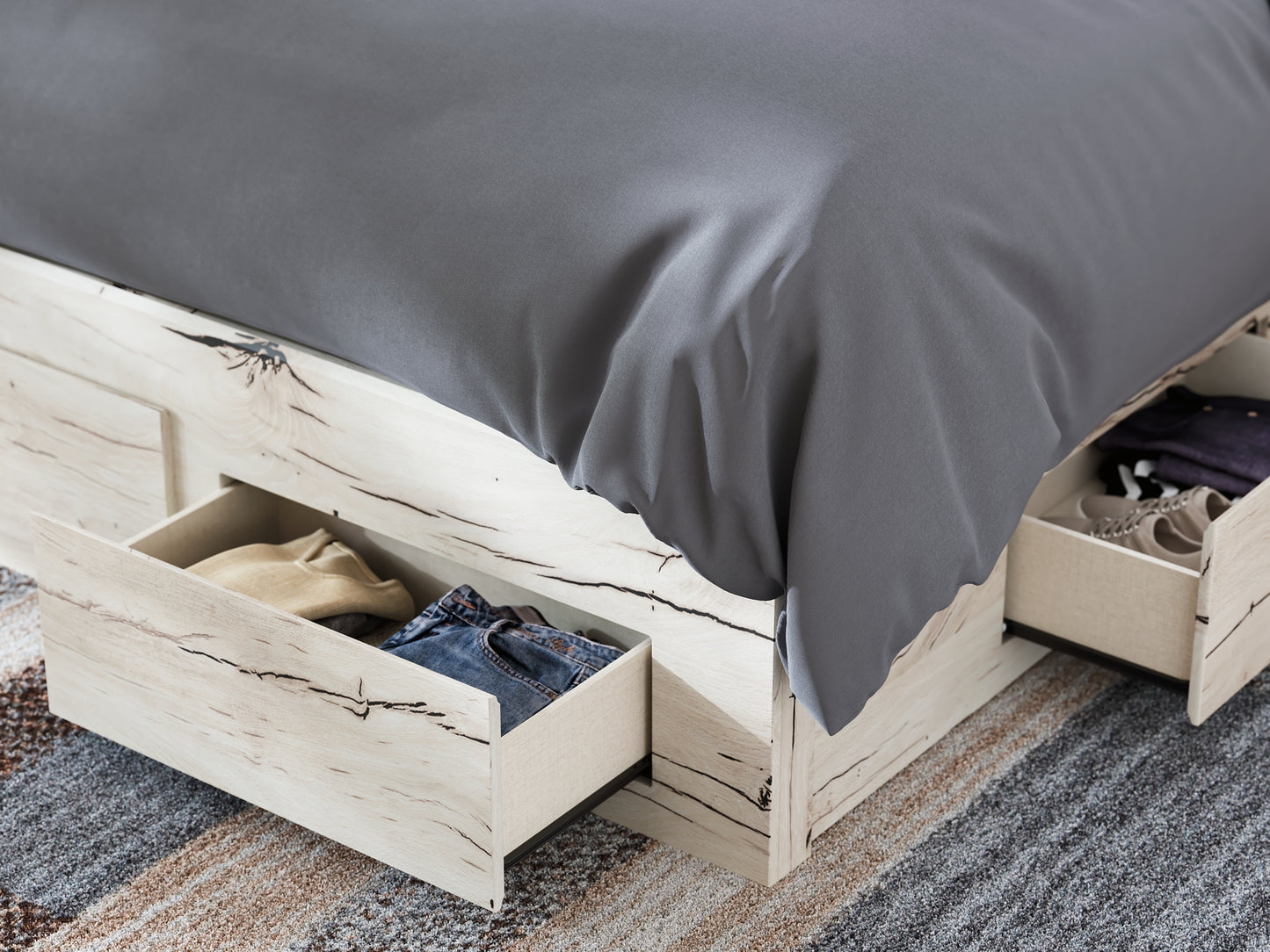 Cama Queen con paneles de almacenamiento Lawroy