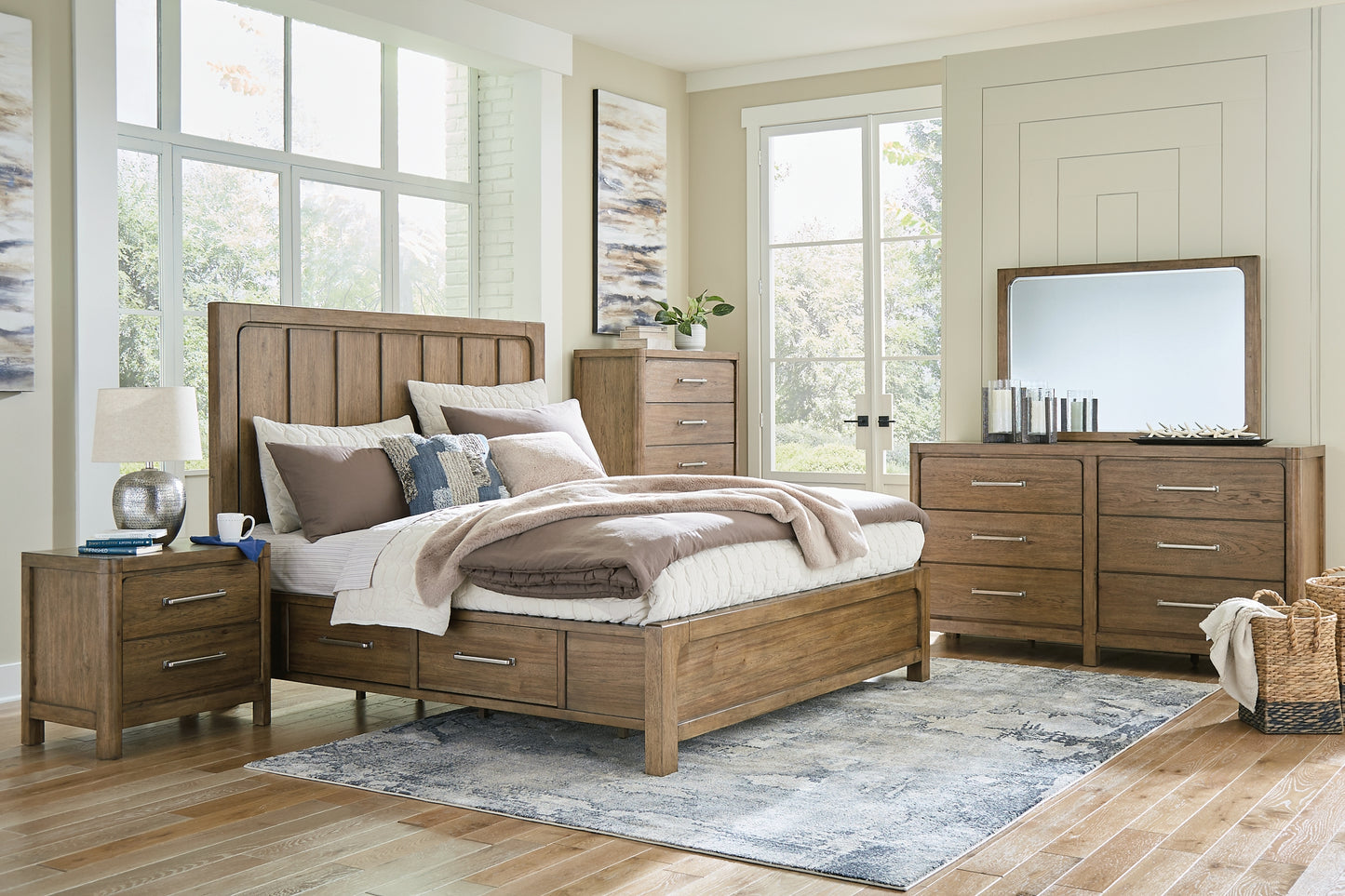 Cabalynn King Panel Bed with Dresser