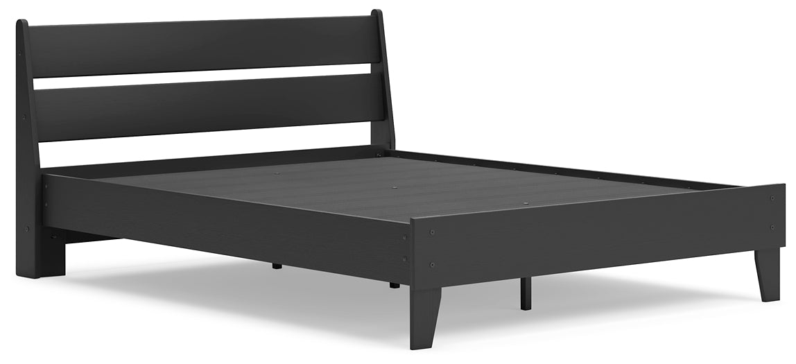 Cama Queen con plataforma y dos mesitas de noche Socalle