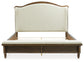 Cama California King con paneles tapizados de Sturlayne