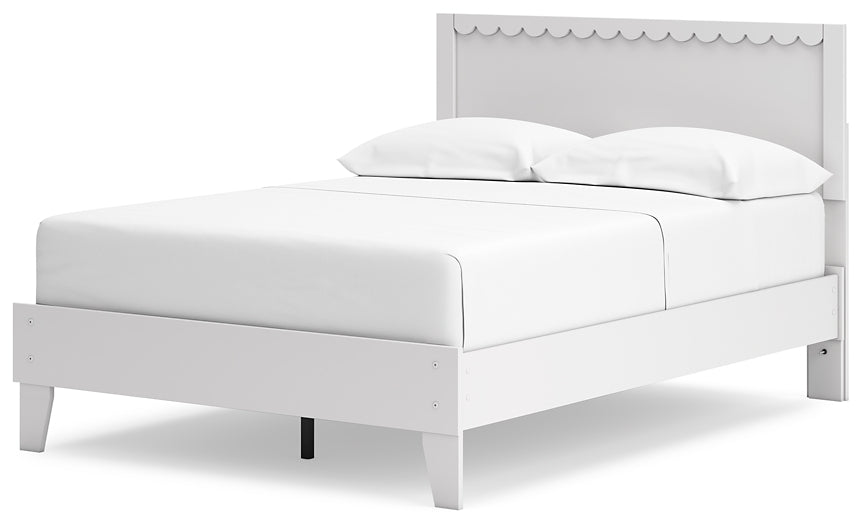 Hallityn Full Panel Platform Bed with 2 Nightstands