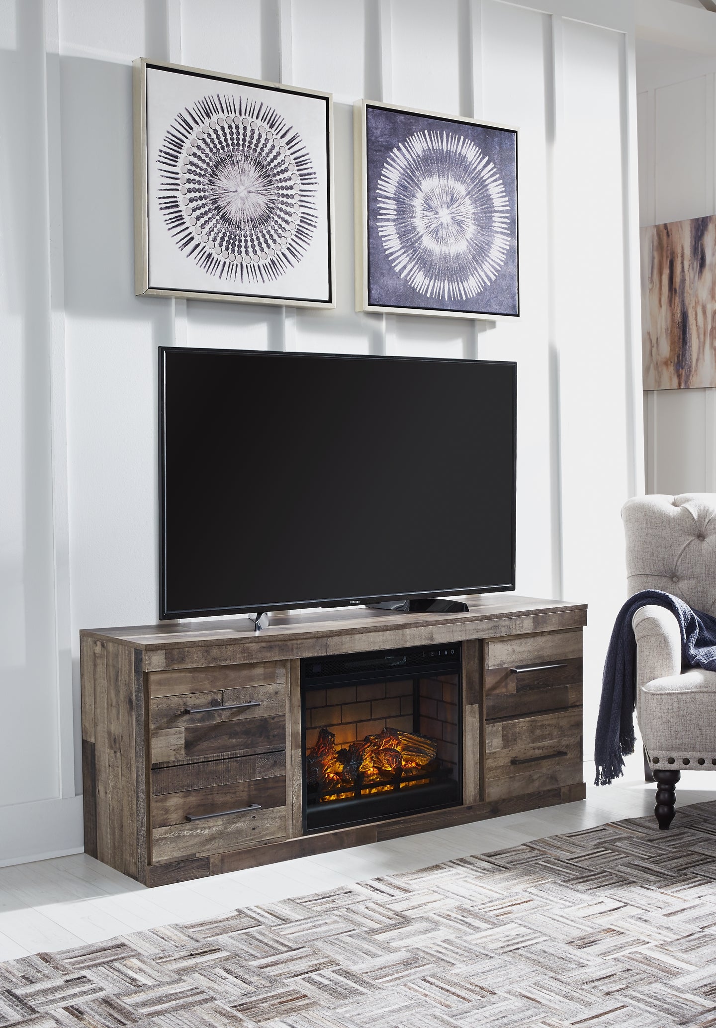 Mueble de TV Derekson con chimenea eléctrica