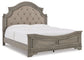 Cama California King con paneles y tocador con espejo de Lodenbay