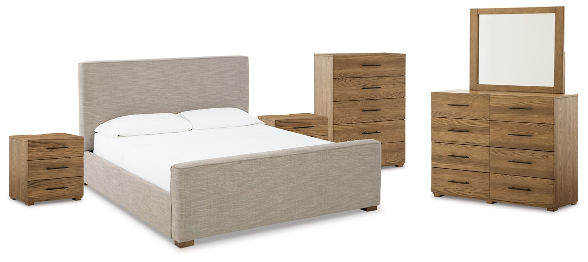 Cama Queen tapizada Dakmore con tocador con espejo, cómoda y 2 mesitas de noche