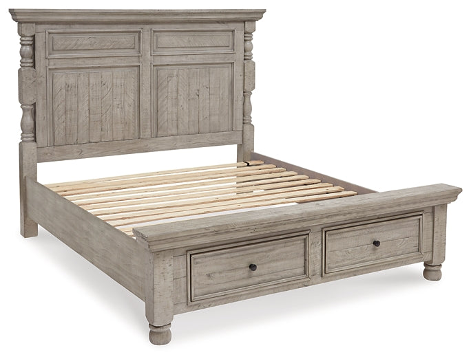 Cama Harrastone King con paneles, tocador con espejo y dos mesitas de noche