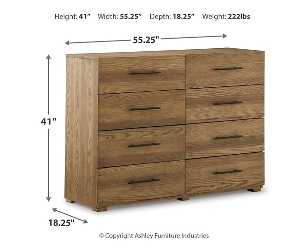 Cama California King tapizada con tocador Dakmore